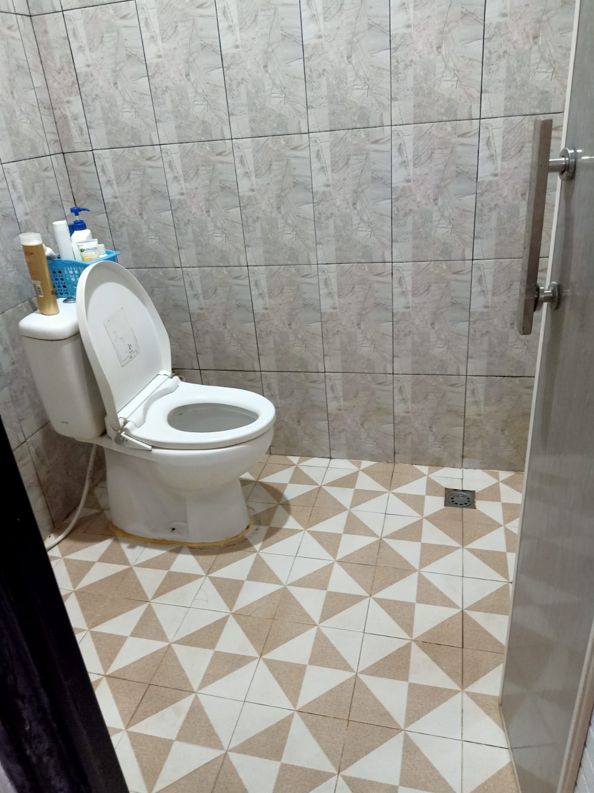 DiSewakan Rumah Fully Furnished di Tropikana Residence Jababeka Cikarang